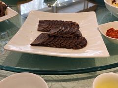 -西安煤研宾馆(万达广场李家村地铁站店)