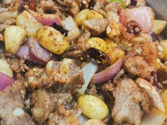 -老东镇啤酒屋海鲜加工·蒸汽海鲜·海鲜烧烤(台东店)