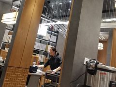 -闫府私房菜(恒隆店)