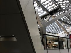 -新田360广场(上海华侨城店)