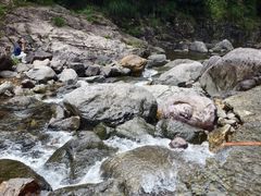 -安吉龙王山峡谷漂流