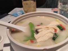 无油鱼汤腐竹煮时蔬-大树餐厅(益田假日店)