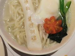 -洛缦音乐餐厅(工业展览馆万象城店)