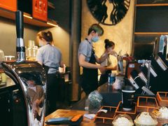 -星巴克臻选(成都太古里店)