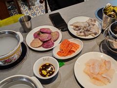 -遇上西雅图多融合海鲜自助餐厅(中房金谊广场店)