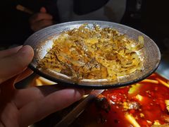 -湊湊火锅·茶憩(杭州湖滨银泰in77店)