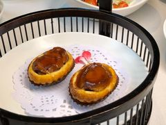 一口鲍鱼酥-三号黄浦会Canton Table