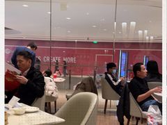 -香港百合居(LCM置汇旭辉广场店)