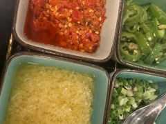 -得意咚瓜·顺德鱼生·冬瓜火锅(深圳首店)