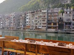 -古城苗家土菜馆(河景餐厅店)