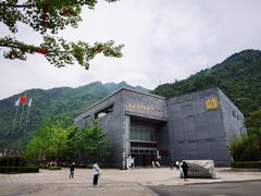 -四川汶川特大地震漩口中学遗址