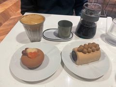 -潮一不贰·法式甜品·生日蛋糕·西式简餐(外滩店)