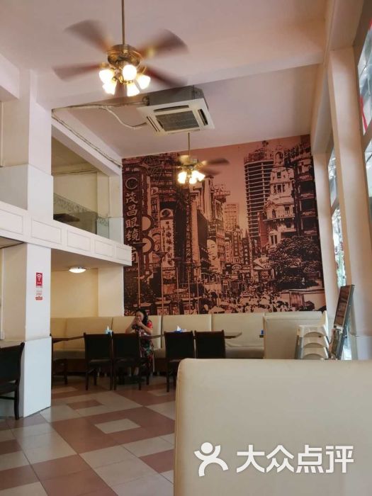 香港翡翠茶餐厅(金园路店)图片 第2张