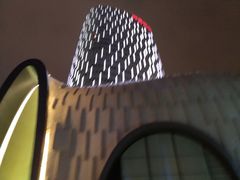 -上海尚嘉中心