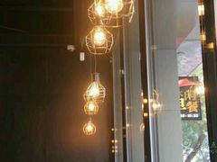 -必胜客(八一店)