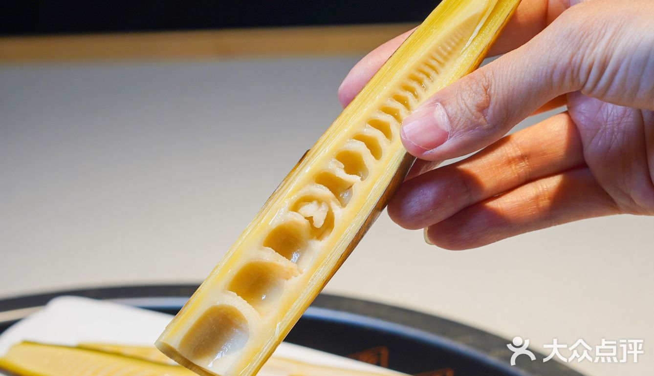 ins风环境🍀贵州风味创意菜混搭是个什么味？