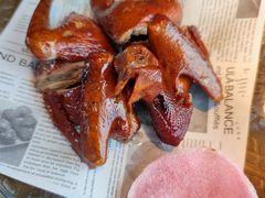 -蝴蝶里·粤菜·点心(龙湖天街&滨江店)