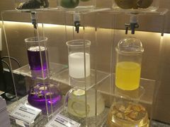 -1828王老吉·草本新茶(珠江新城地铁站店)