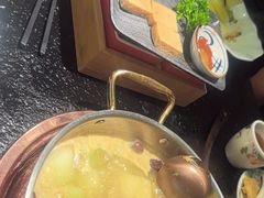 -得意咚瓜·顺德鱼生·冬瓜火锅(深圳首店)