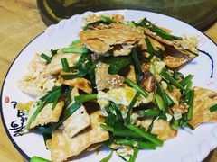 韭菜鸡蛋炒煎饼-盈福楼(顺平店)