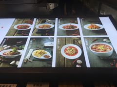 -成都你六姐·牛肉冒菜(城市集市合生汇店)