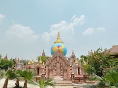 -一寨两国风景区