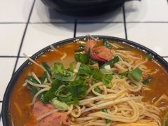 -肥汁米蘭香港米线(长宁来福士店)