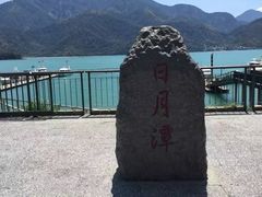 -六合夜市