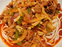 -楼兰古丽·新疆拌面·清真(华阳城店)