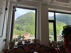 -四姑娘山阿巴郎·藏式花园餐厅