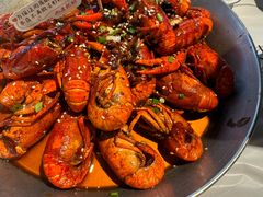 -巴厘龙虾·榜首油焖大虾(音乐学院·沿江酒馆店)