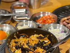 -缸桶屋韩国料理·全程帮烤(泰禾店)