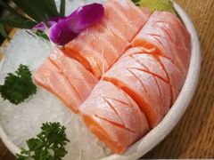 三文鱼鱼腩-林妈妈村·日式料理(宝山万达店)