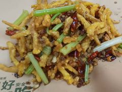 -鑫小城故事·藕汤·家常菜(台北一路总店)