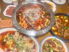 -弓虽昌焖烧鸡(大竹林店)