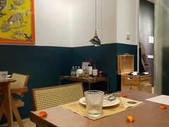 -Mark&Mars Restaurant