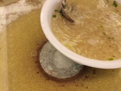 -鸿一饭店(隐秀路店)