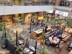 -查特花园美食广场(西单大悦城店)