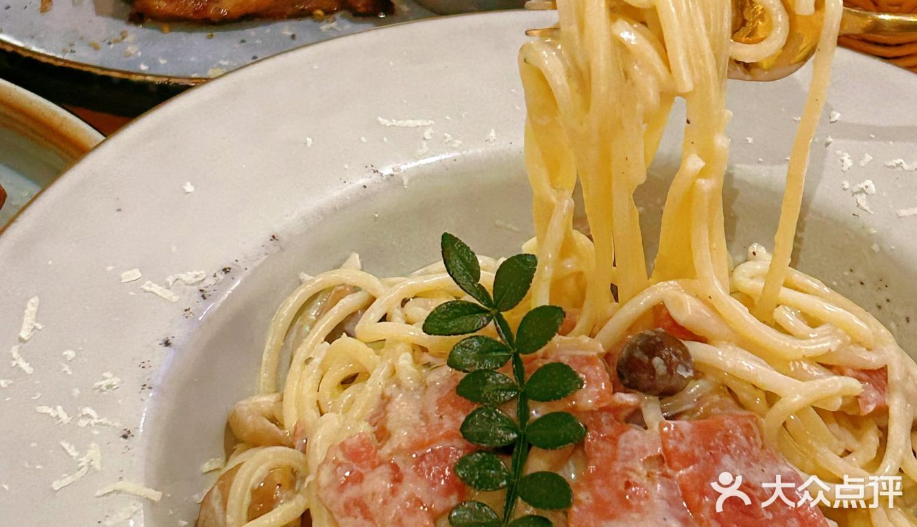 Hapi｜家人们，谁懂啊‼️张槎这个露营式小酒馆太绝了❗️