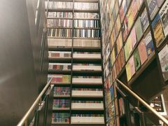 -钟书阁(群光广场店)