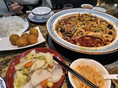 -顺水湾·牛肉牛杂火锅(驾鹤店)