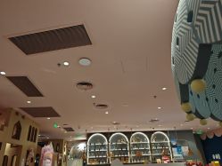 -奈尔宝·儿童乐园·亲子餐厅(前滩店)