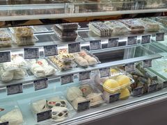 -白玉兰食品(中山公园龙之梦店)