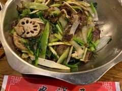主打的干锅鸭头-安诚居干锅鸭头(八角店)