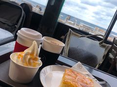 -Cafe Aewol Monsant