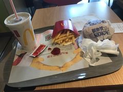 -麦当劳(总统大酒店店)