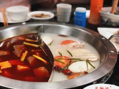鸭血麻辣锅底-吴记老锅底麻辣火锅(福州路店)