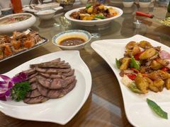 -清真·玛丽亚新疆菜主题餐厅(浙江中路店)