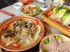 -阿婆情腊排骨火锅(金虹路店)