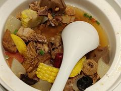 -江城小馆陕南妈妈菜·全球旅行餐厅(钟楼店)